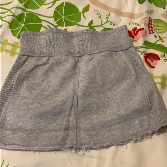 Girls skirt with pockets - Picture 2 of 4